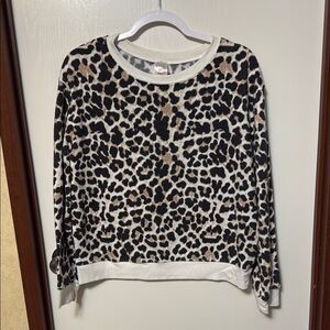 No Boundaries Leopard Print SweaterSize L